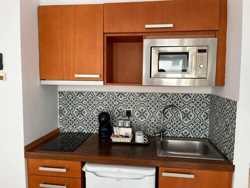 Illescas Apartamento エステポナ エクステリア 写真