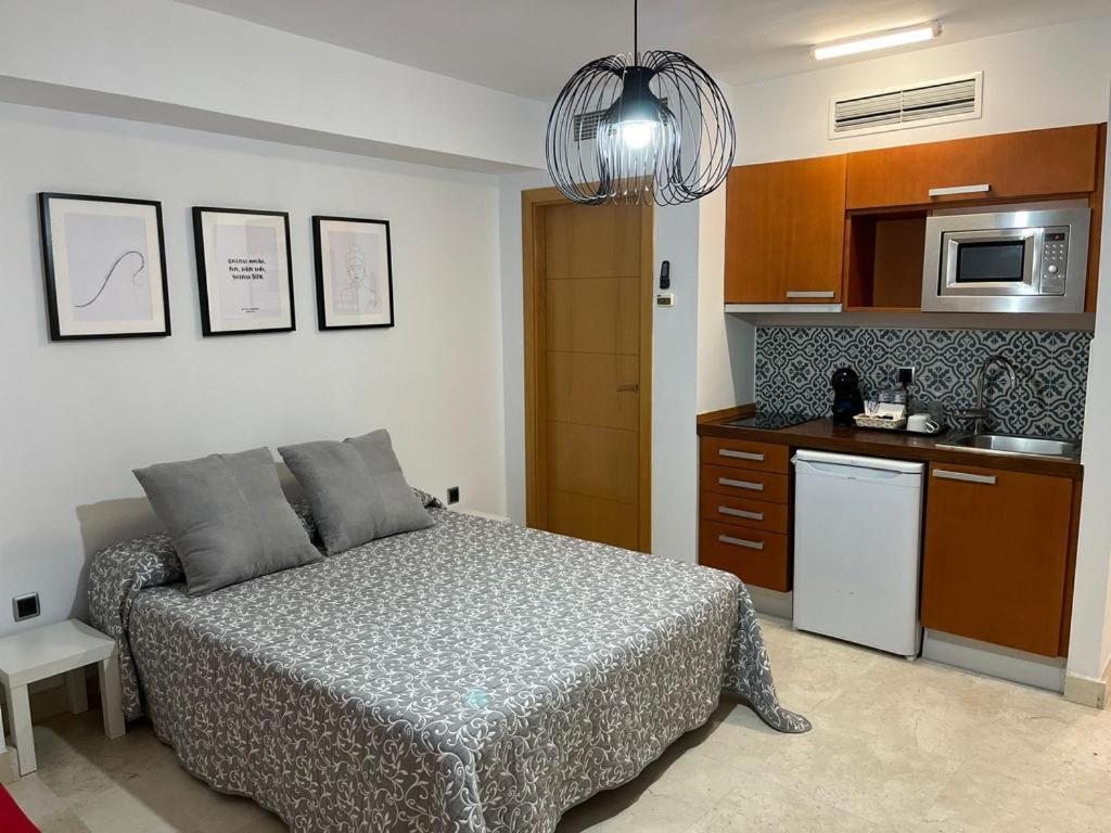 Illescas Apartamento エステポナ エクステリア 写真